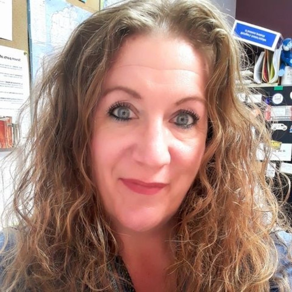 Meet your Posher, Laura